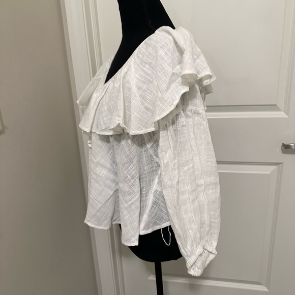 Free People Zuri Ruffle Blouse. - Picture 9 of 9